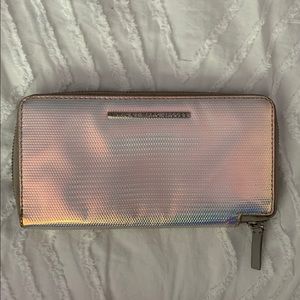 marc jacobs holographic wallet